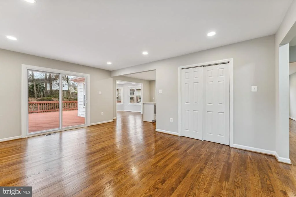 Photo of 3912 KING ARTHUR ROAD