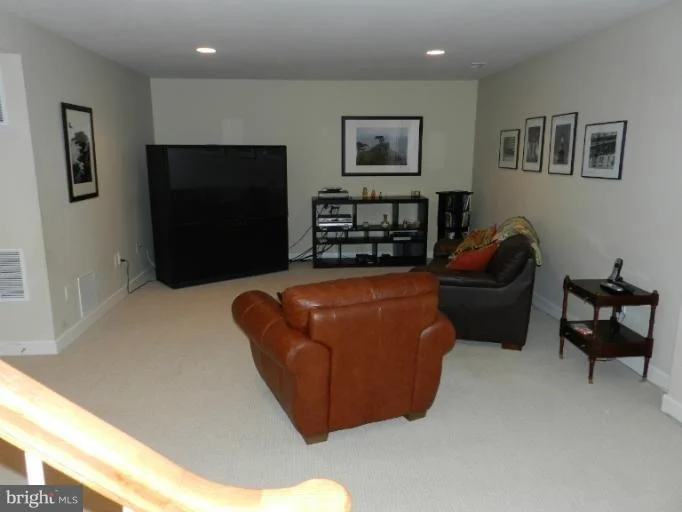 Photo of 18611 RELIANT DRIVE