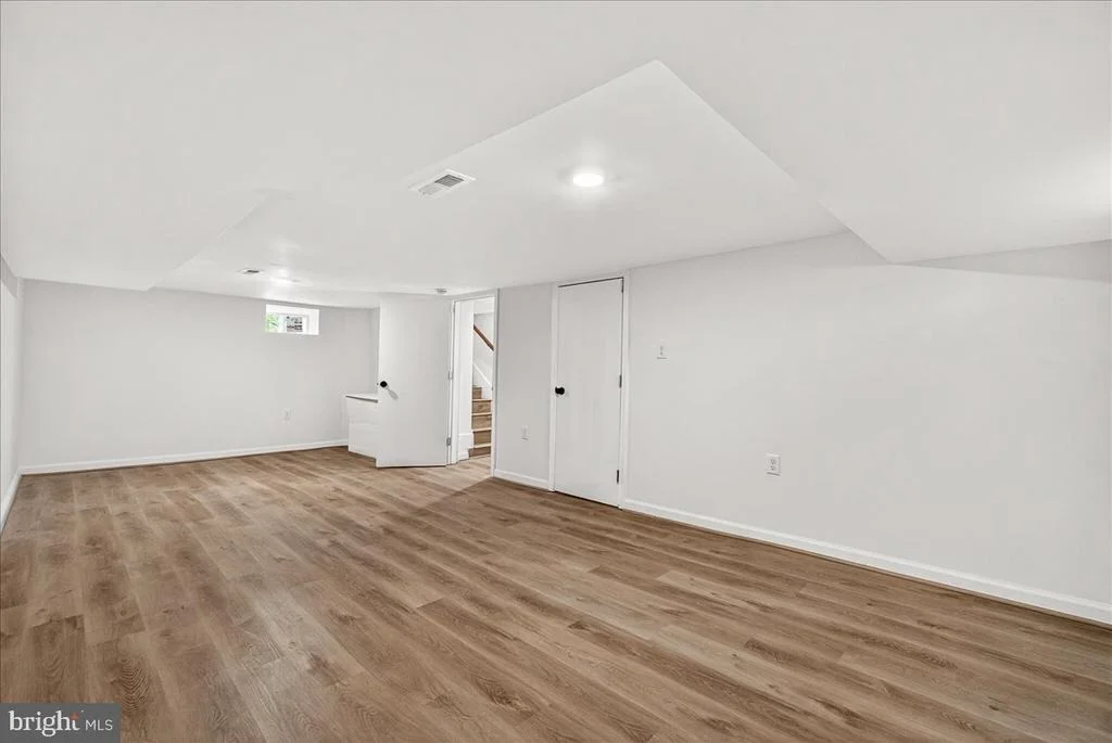 Photo of 629 WILSON PLACE