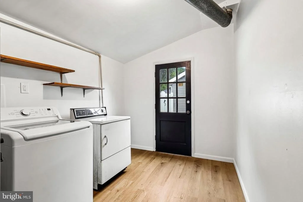 Photo of 86 E RIVER DRIVE