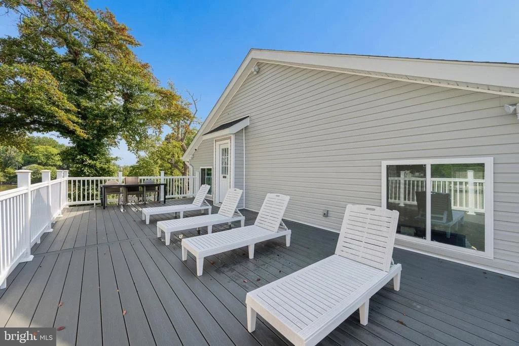 Photo of 456 DEALE ROAD