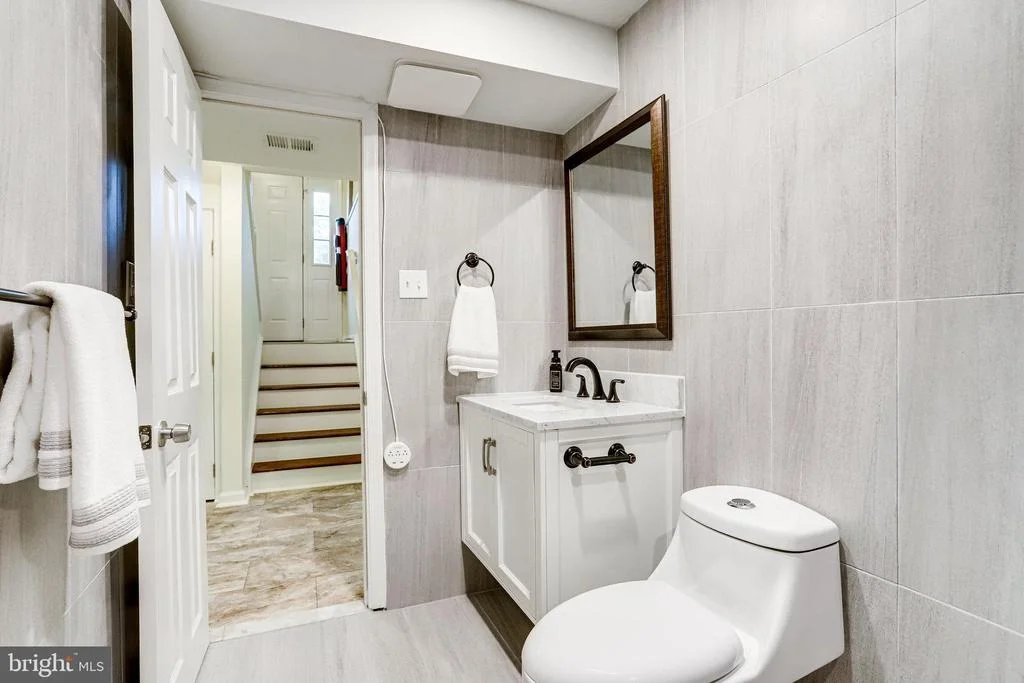 Photo of 1308 DULLES PLACE