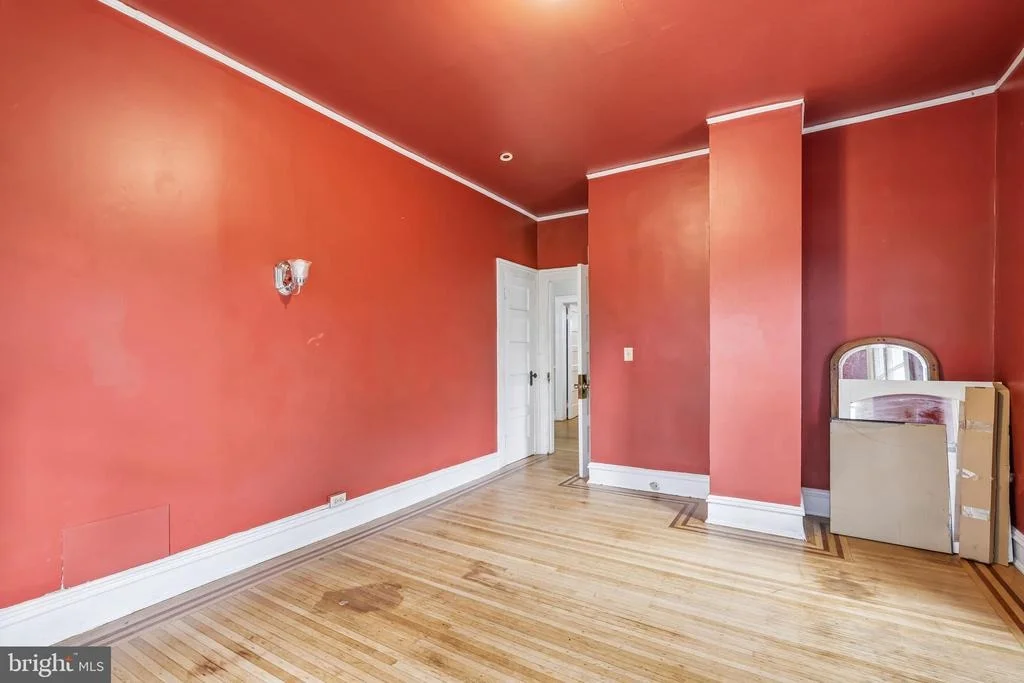 Photo of 2616 TALBOT ROAD