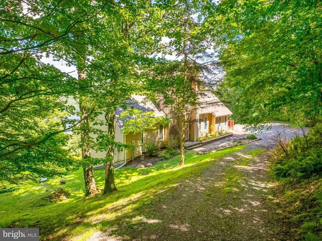 Photo of 164 GRANDVIEW DRIVE
