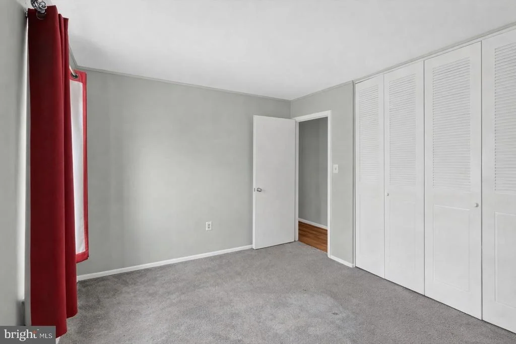 Photo of 4901 IVERSON PLACE
