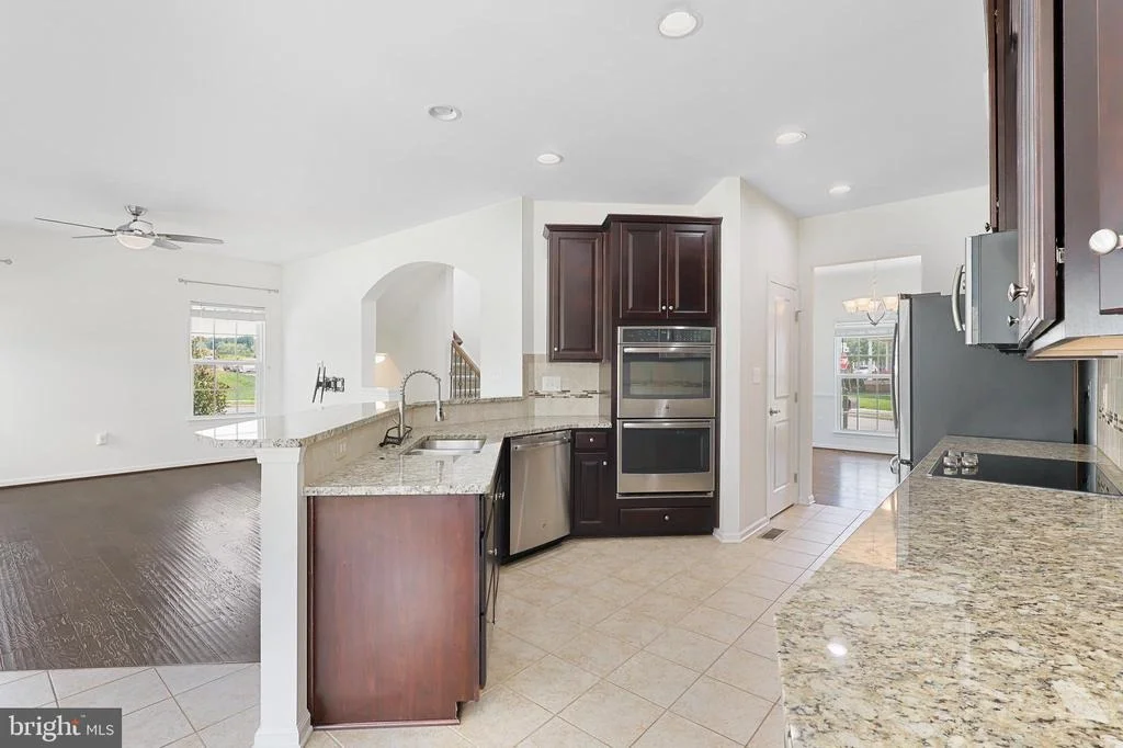 Photo of 9059 RANDOLPH CIRCLE
