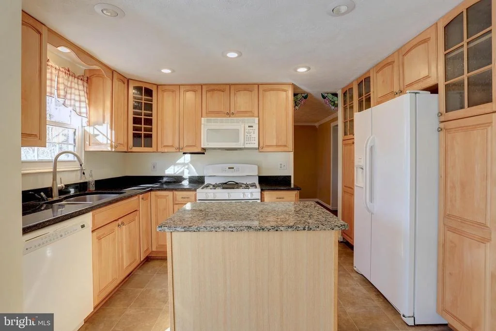 Photo of 7010 MACBETH WAY