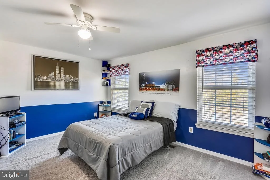 Photo of 915 POINTER RIDGE DRIVE