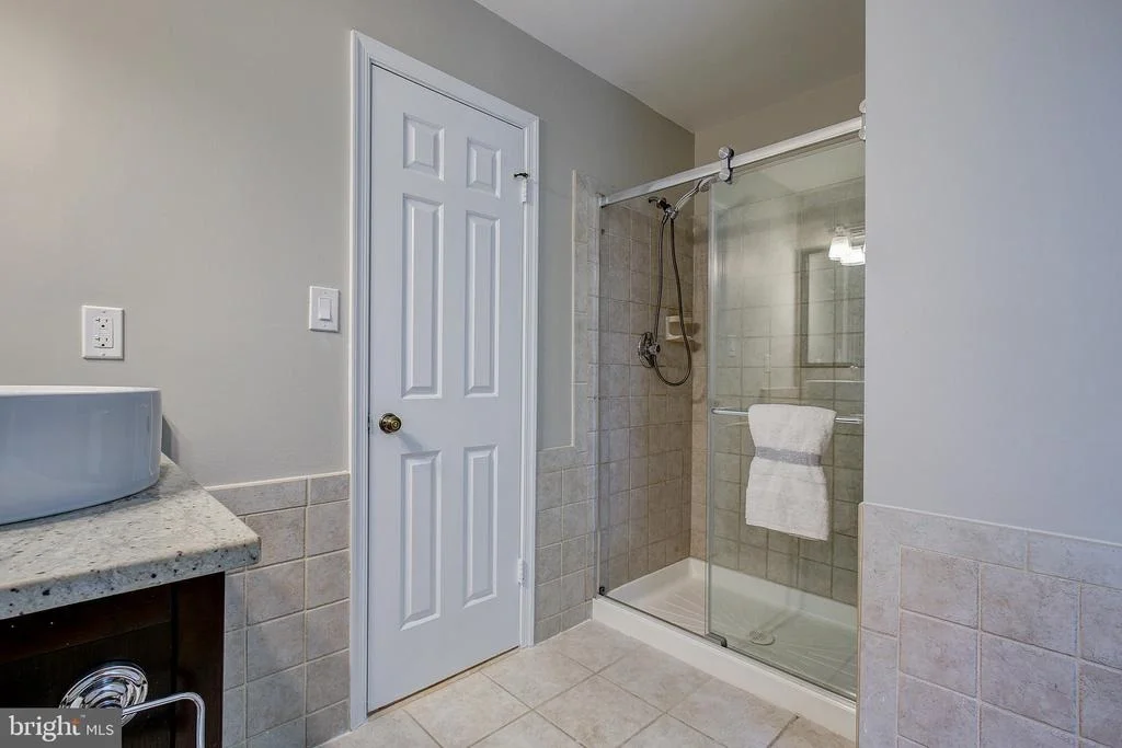 Photo of 7109 LONG VIEW ROAD