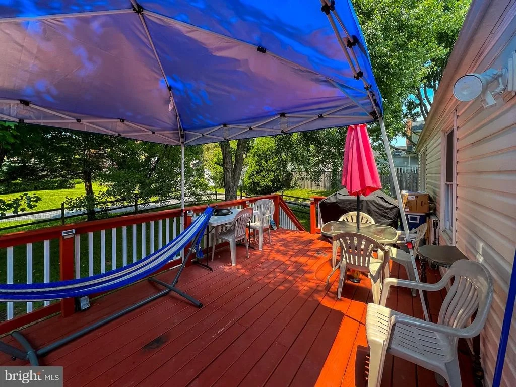 Photo of 121 DEERFIELD PLACE