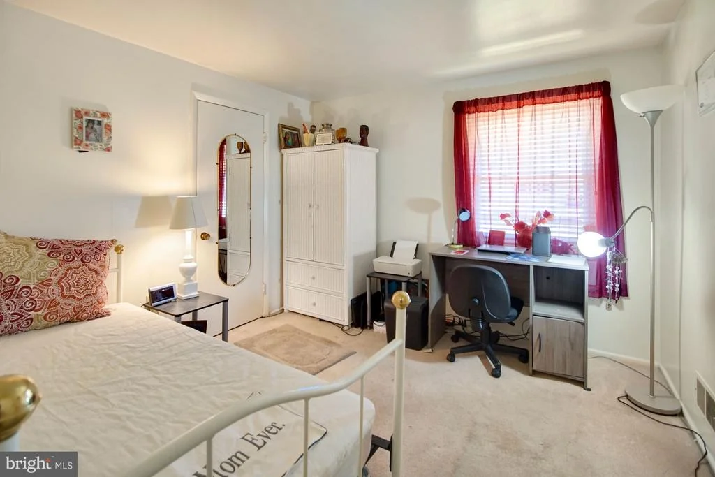 Photo of 4632 HARWICH DRIVE