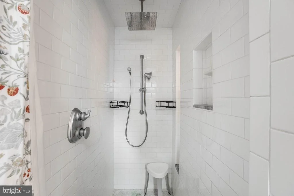 Photo of 30328 SEAFORD ROAD