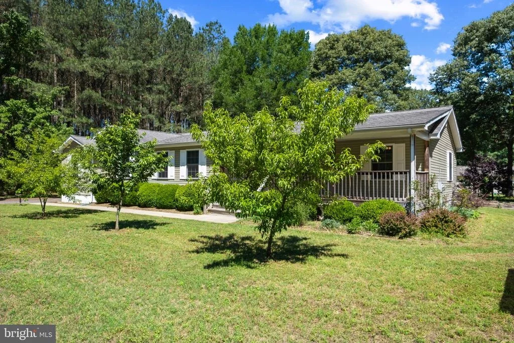 Photo of 23116 GILPIN POINT ROAD