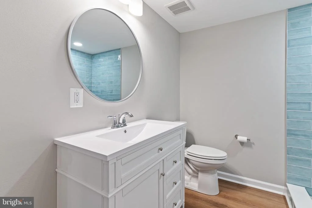 Photo of 11219 LAKEVIEW DRIVE