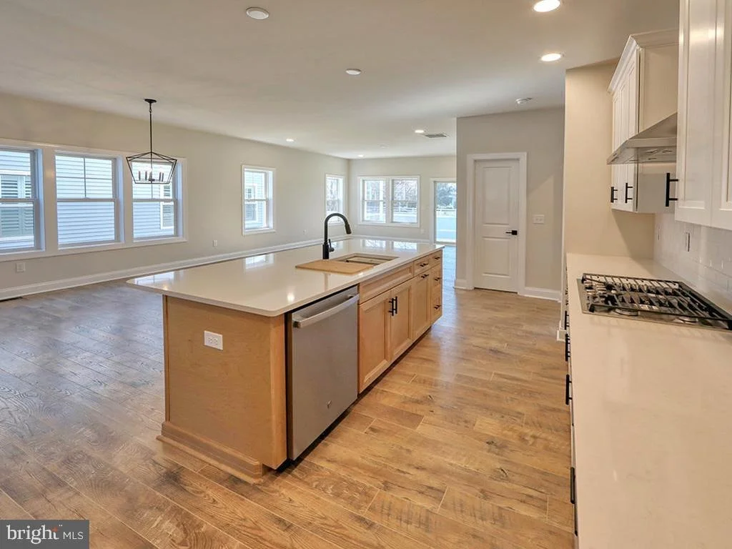 Photo of 33743 CATCHING COVE CT LOT 4