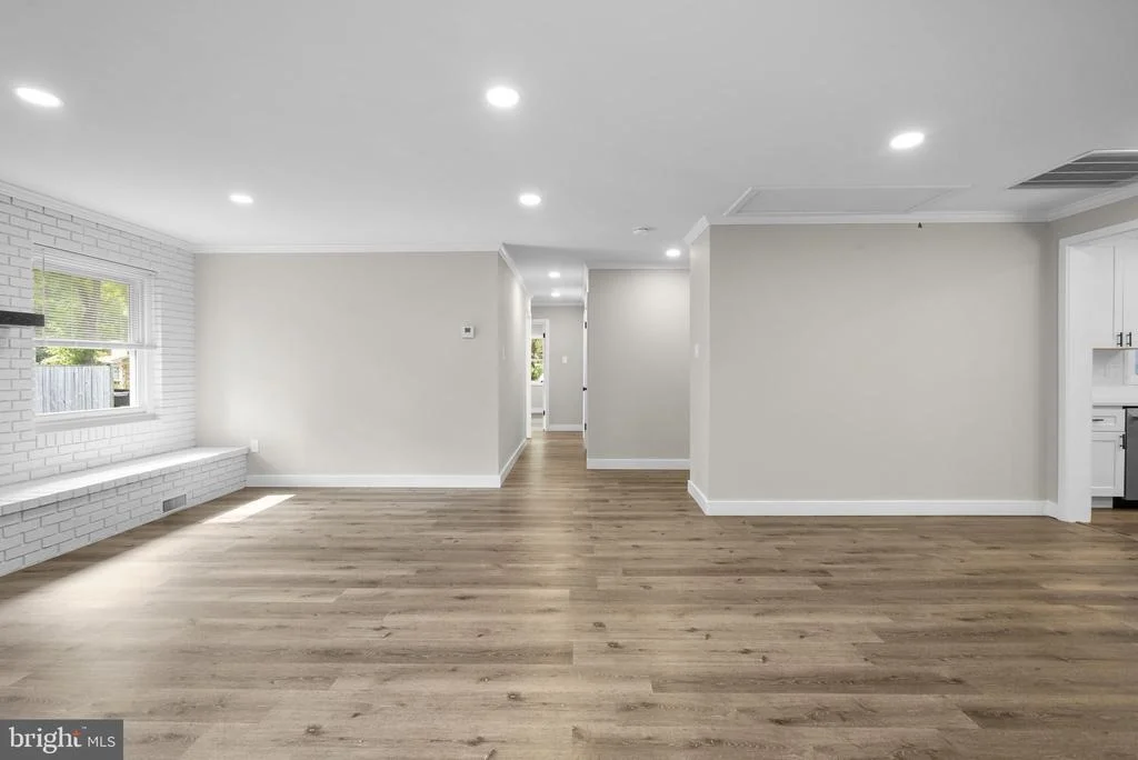 Photo of 12211 MALIN LANE