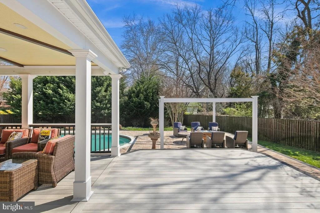 Photo of 9426 MOUNT VERNON CIRCLE