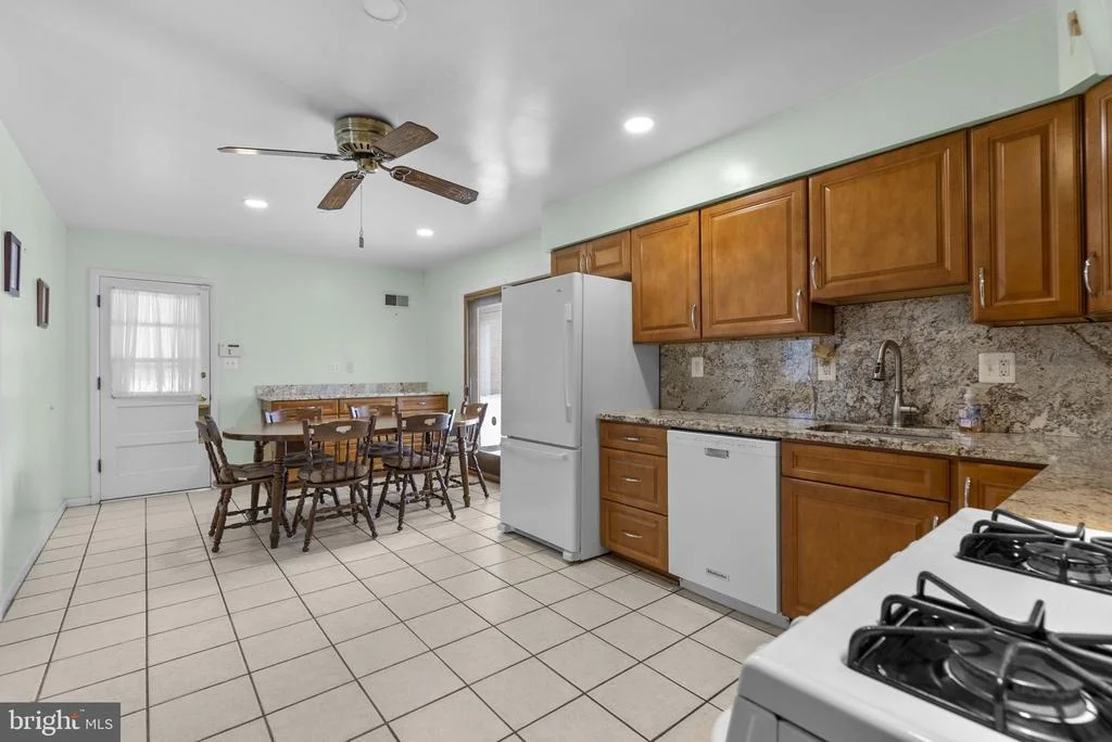 Photo of 3905 HARRISON ROAD