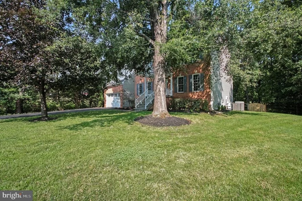 Photo of 6356 LEE FOREST PATH