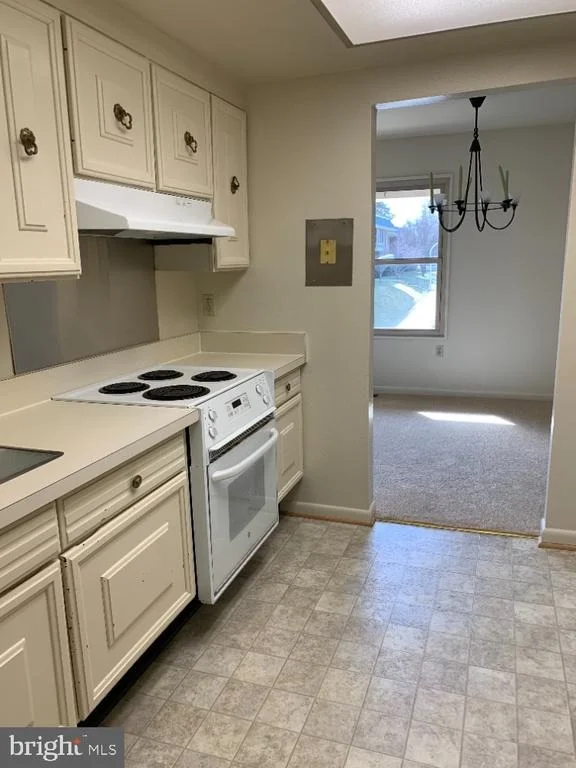 Photo of Unit 3F at 3632 GLENEAGLES DRIVE