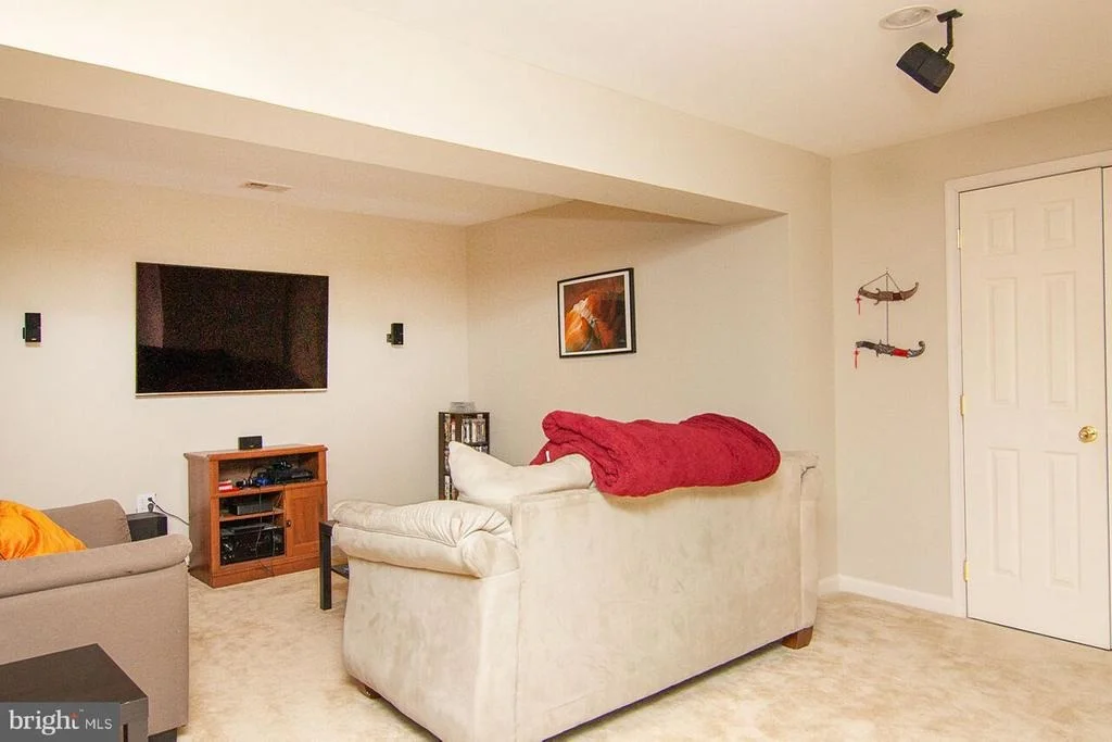 Photo of 3727 SEWARD LANE