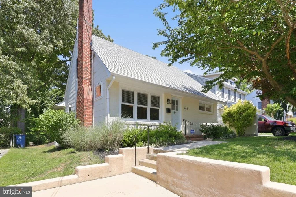 Photo of 443 SCHLEY ROAD