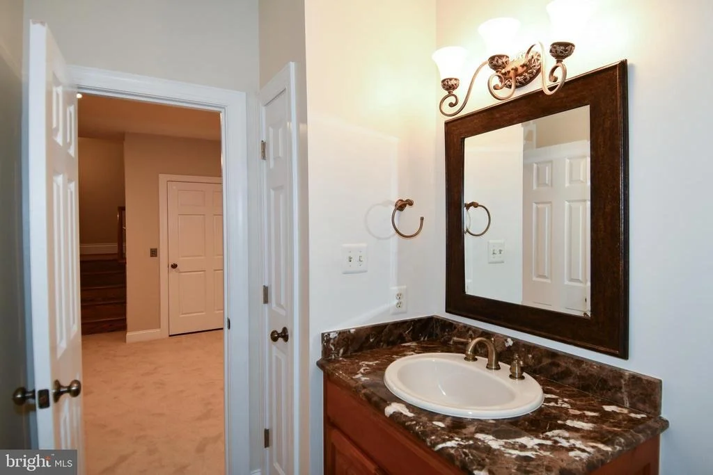 Photo of 7808 SOUTHDOWN ROAD