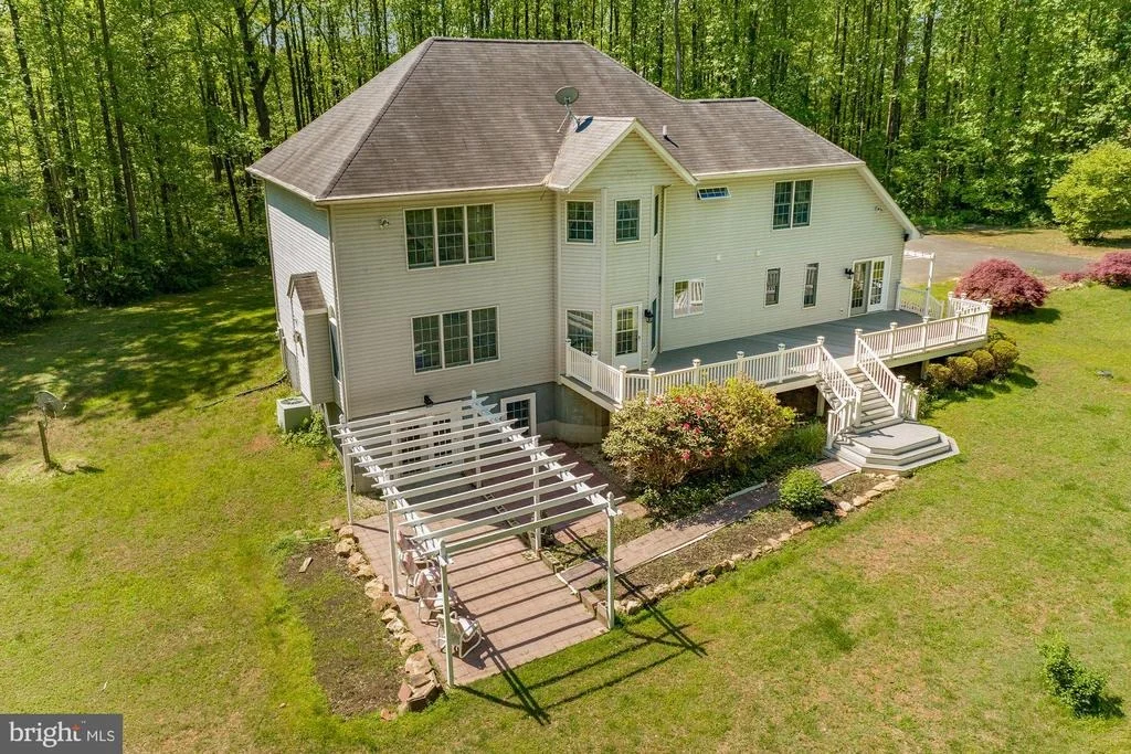 Photo of 1105 THOMPSON WAY