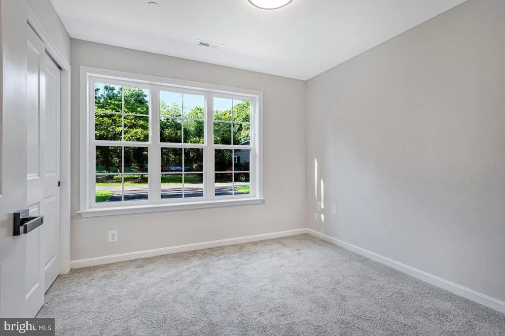 Photo of 1097 SAN ANGELO DRIVE
