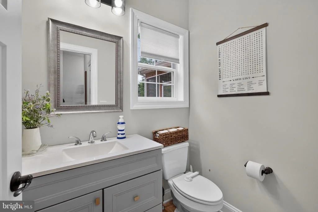 Photo of 212 OREGON ROAD