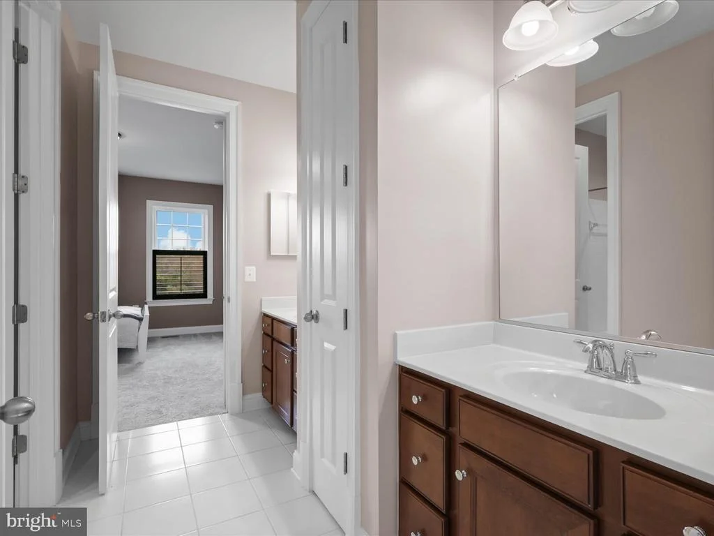 Photo of 25970 LIQUIDAMBAR LANE
