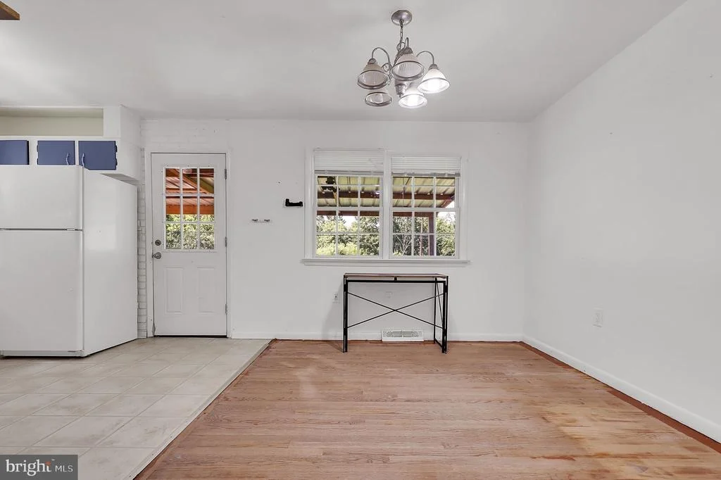 Photo of 6621 WILLIS LANE
