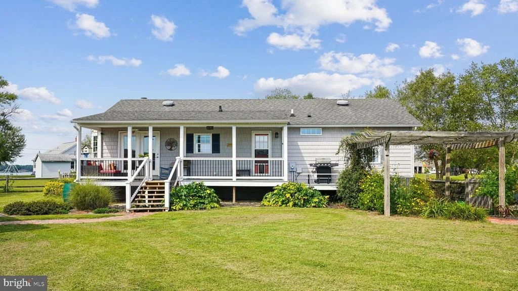 Photo of 4387 COLES POINT ROAD