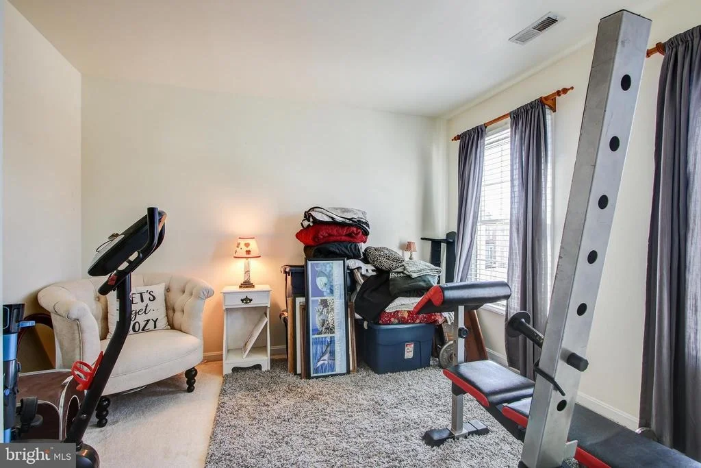 Photo of 602 MARBLEWING COURT