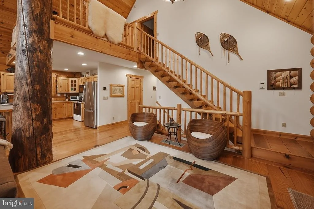 Photo of 42 RED OAK WAY