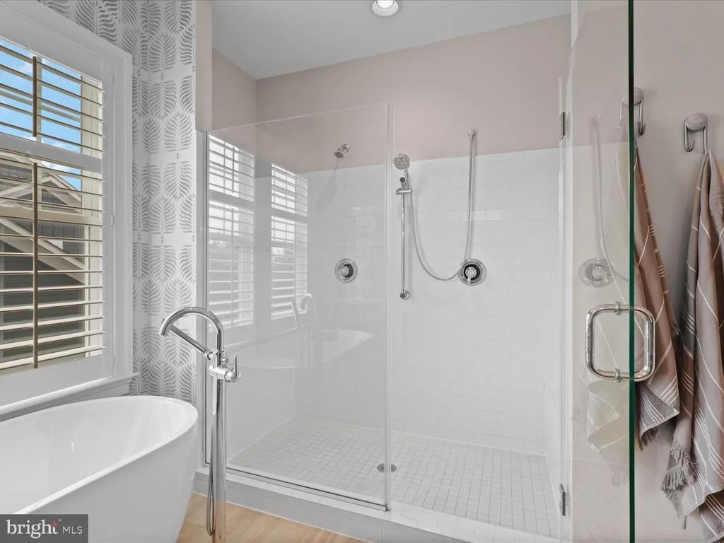 Photo of 25970 LIQUIDAMBAR LANE