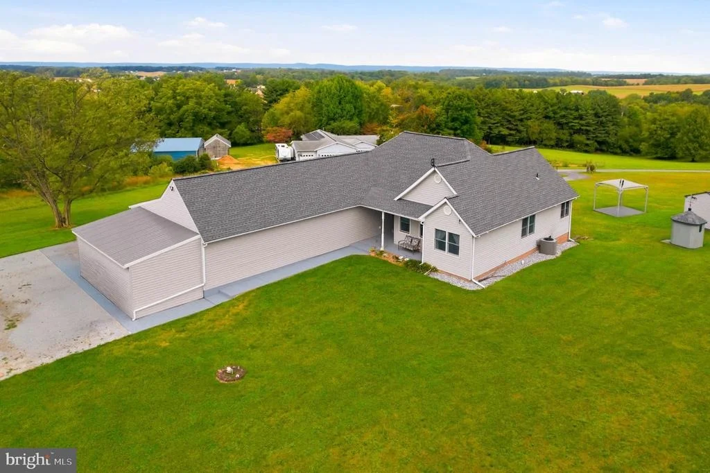 Photo of 1888 UNIONTOWN ROAD