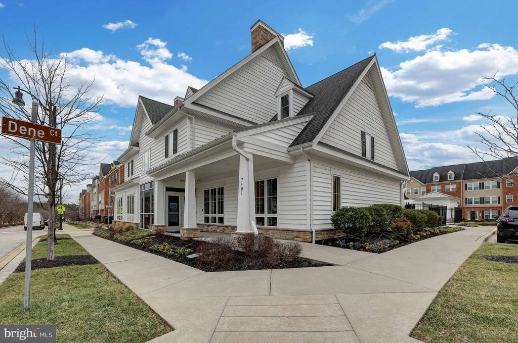 Photo of 7130 BANBURY DRIVE