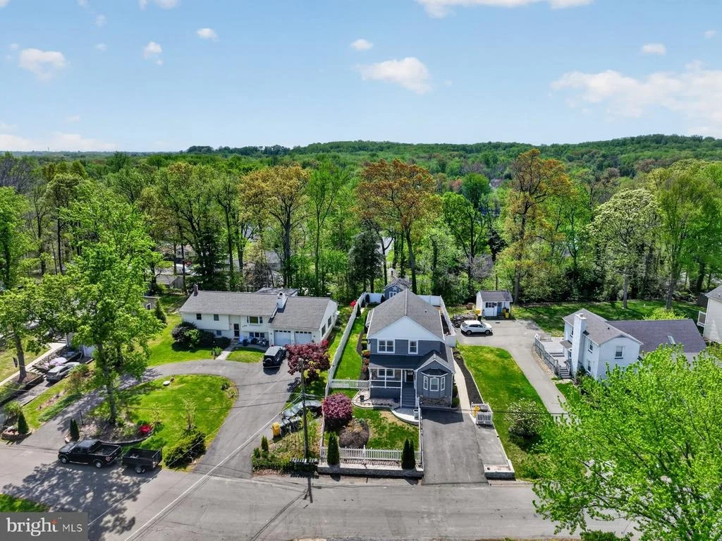 Photo of 448 MAPLE LEAF DRIVE