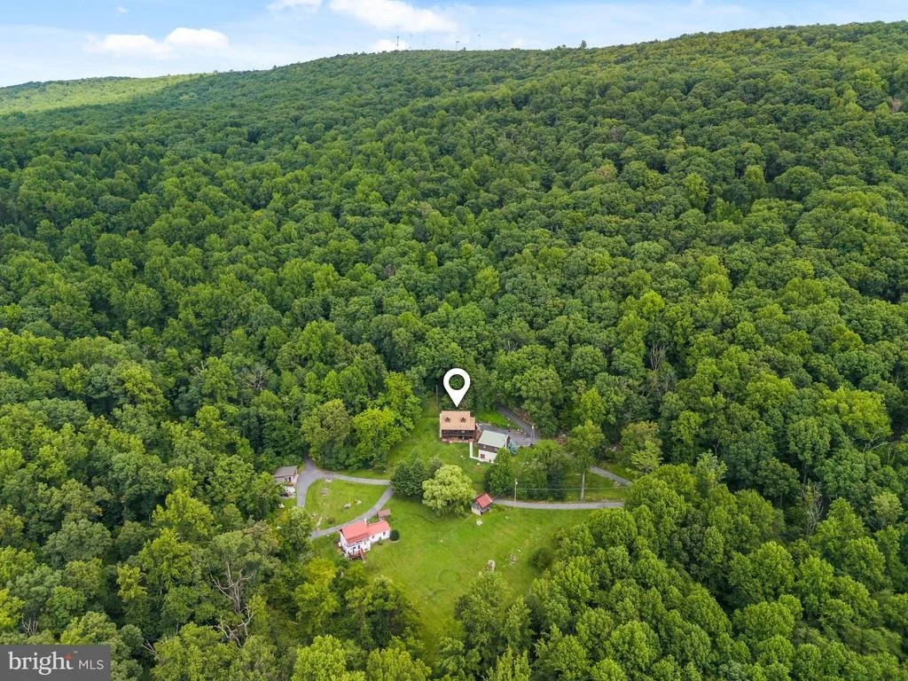 Photo of 9124 HAWBOTTOM ROAD
