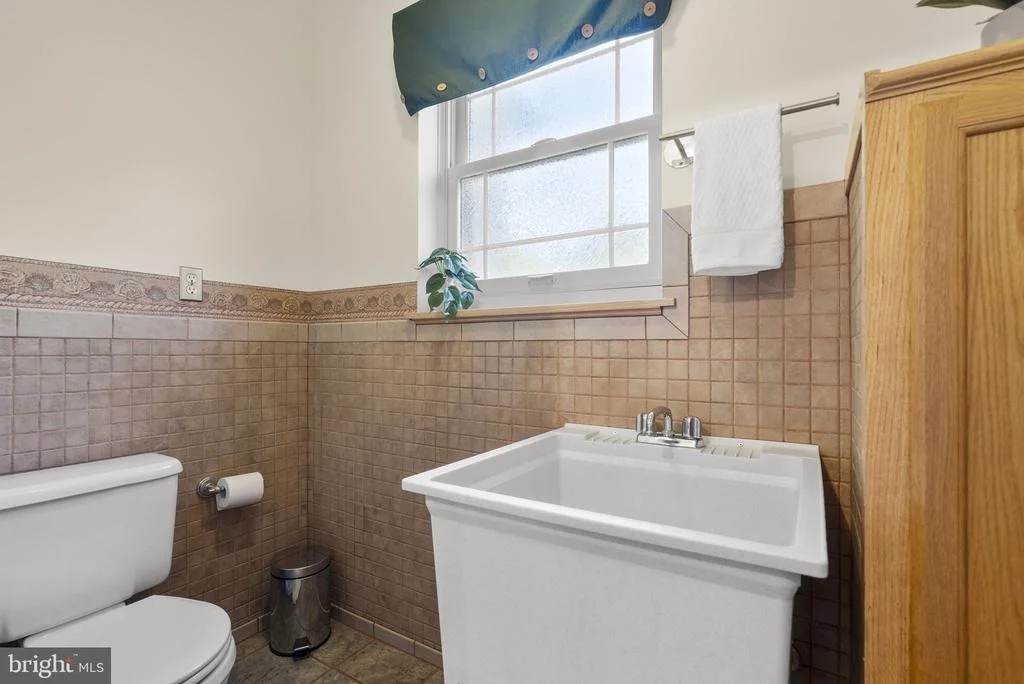 Photo of 9543 RIDGEVIEW DRIVE