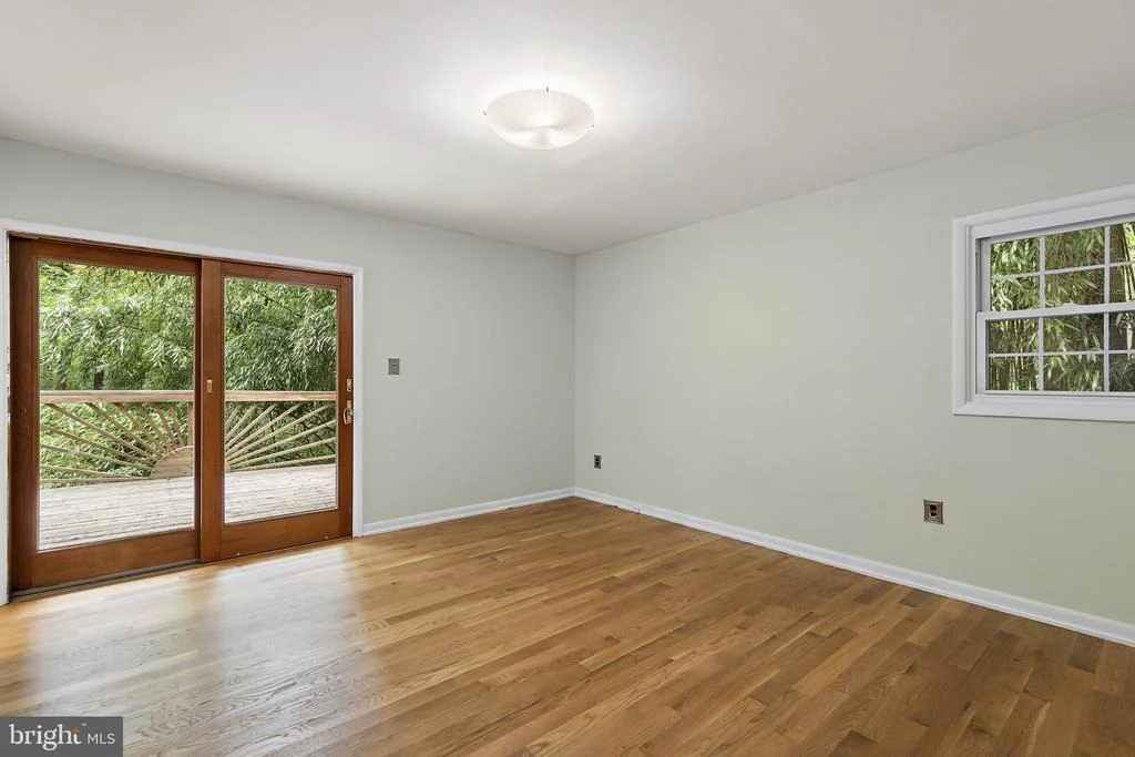 Photo of 3005 SYCAMORE COURT