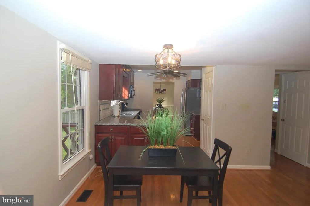 Photo of 13904 POPLAR TREE ROAD