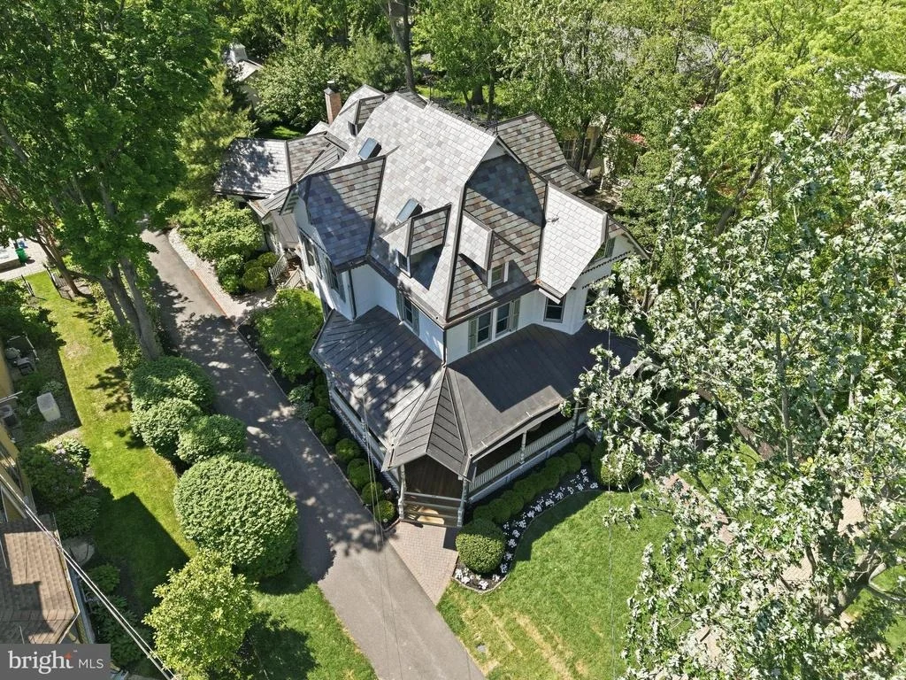 Photo of 406 WASHINGTON AVENUE