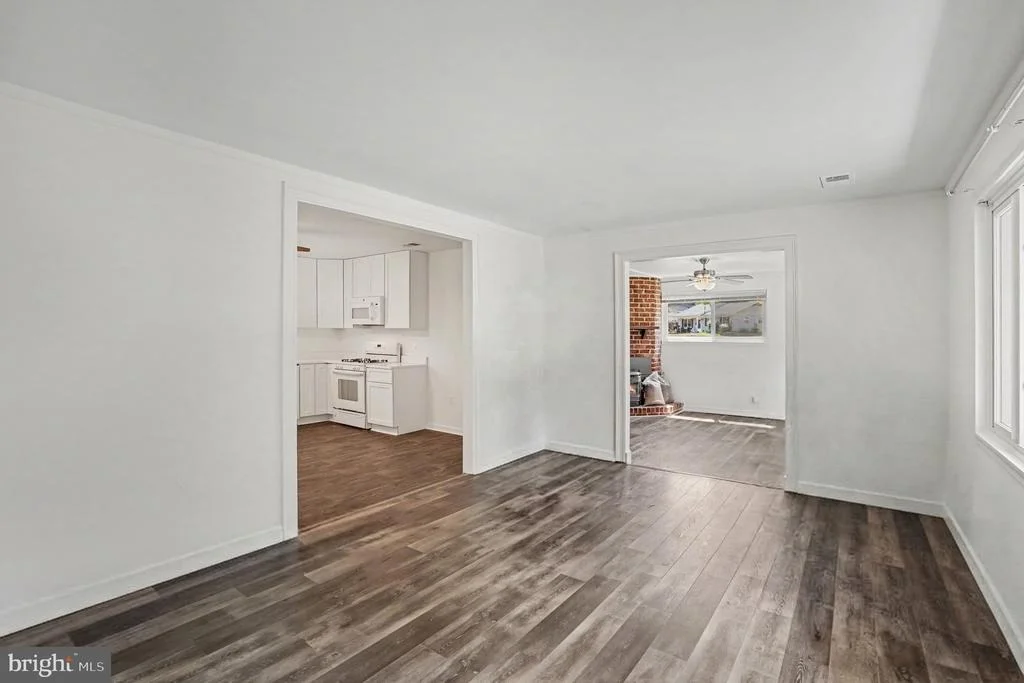 Photo of 627 SEQUOIA DRIVE