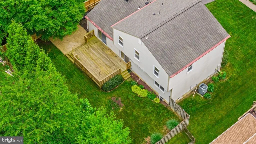 Photo of 1728 MAYFAIR PLACE