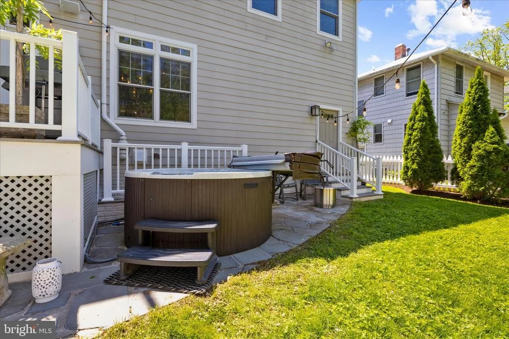 Photo of 302 ANNAPOLIS STREET