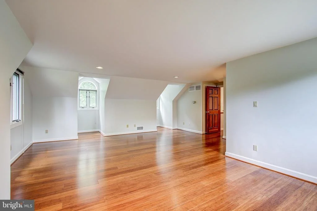 Photo of 5808 RIGGS ROAD