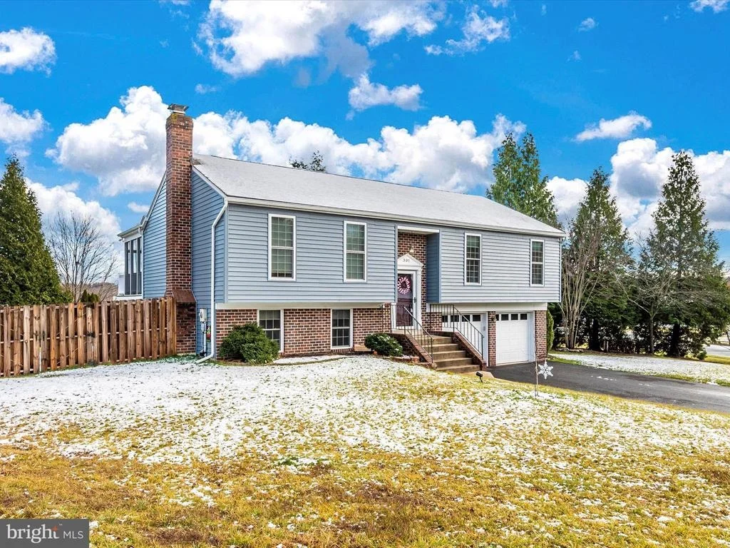 Photo of 301 SPRING GATE COURT