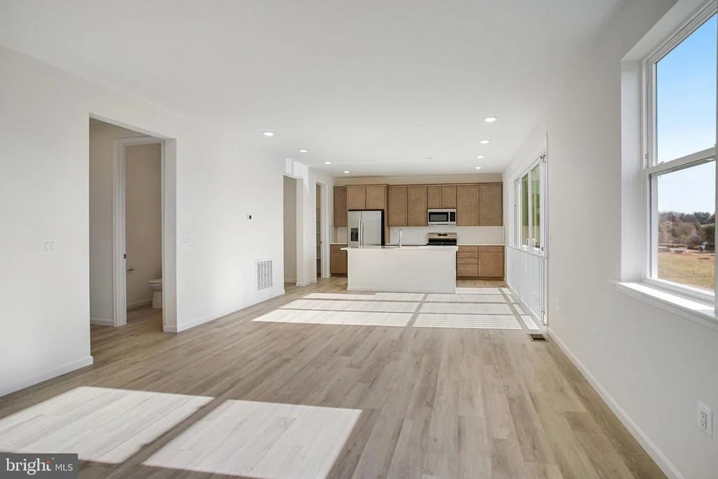 Photo of 620 CLOVER LANE